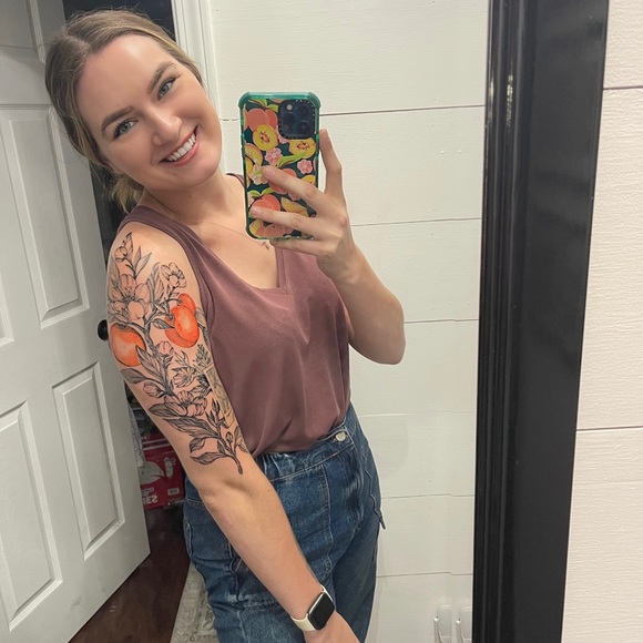 Meet your posher! - Picture 5 of 13